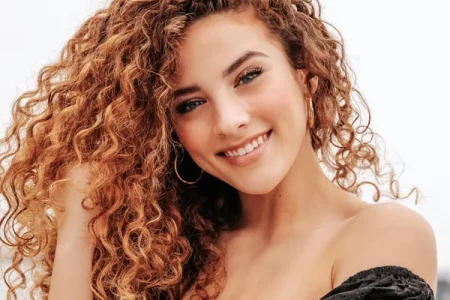 Sofie Dossi Content poster - Is it safe for kids?